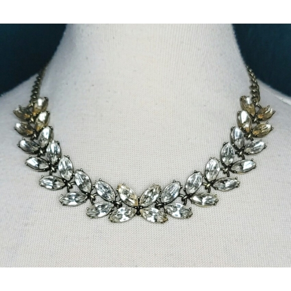 Clear and Gold Rhinestone Necklace - Picture 1 of 7